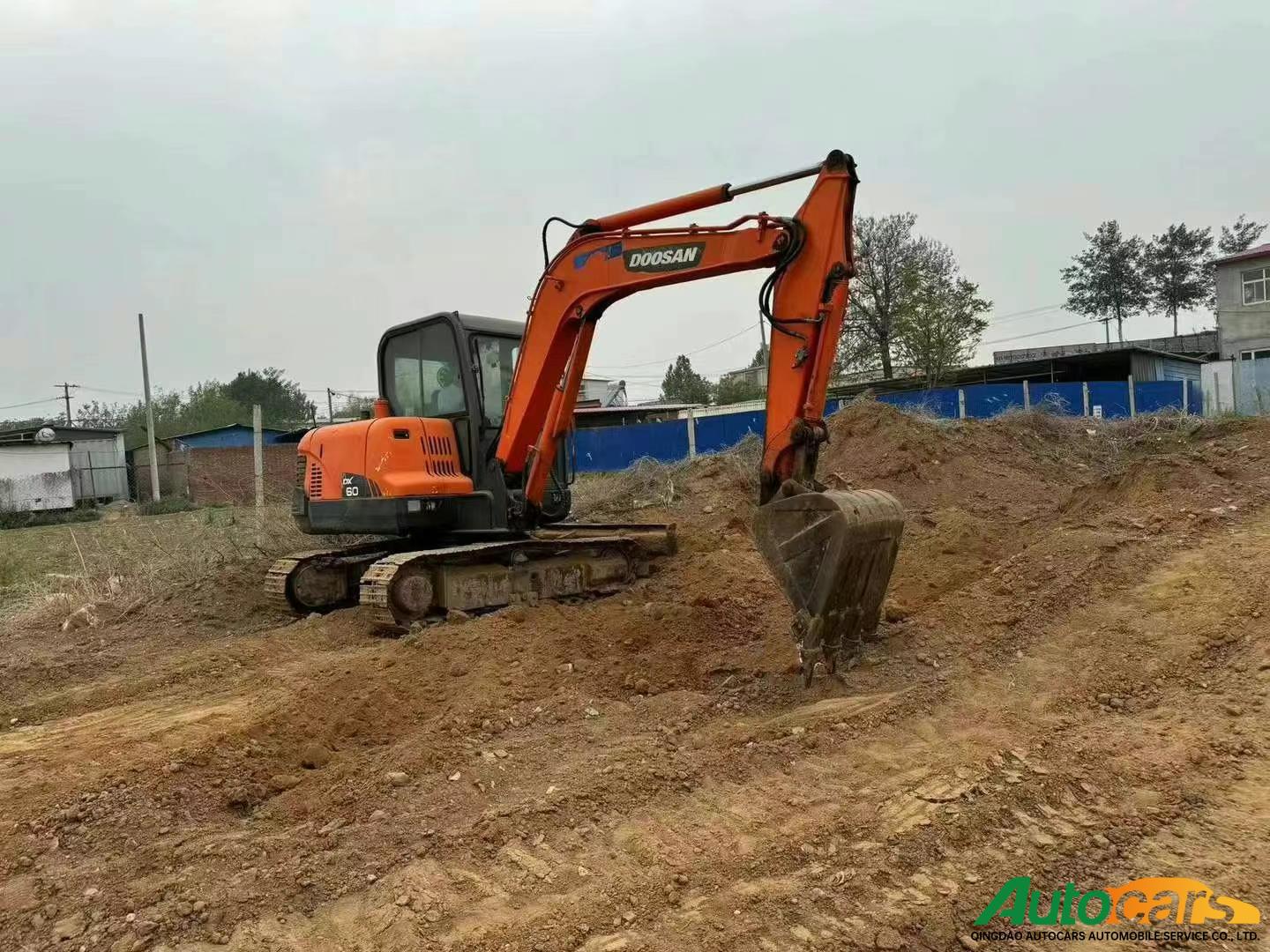 DooSan DX60